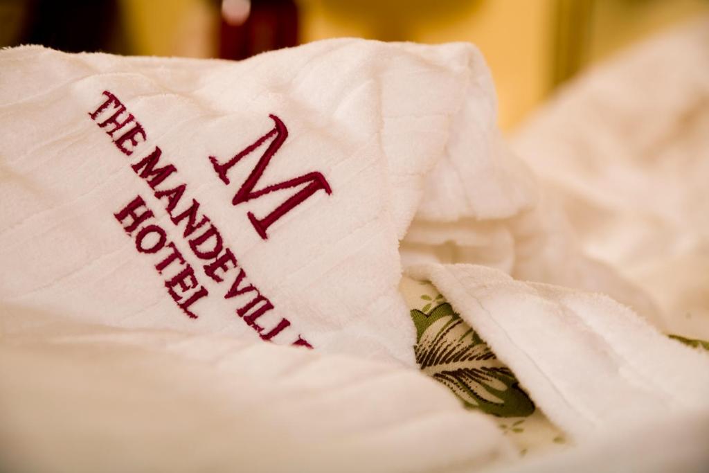 The Mandeville Hotel - Resim 25