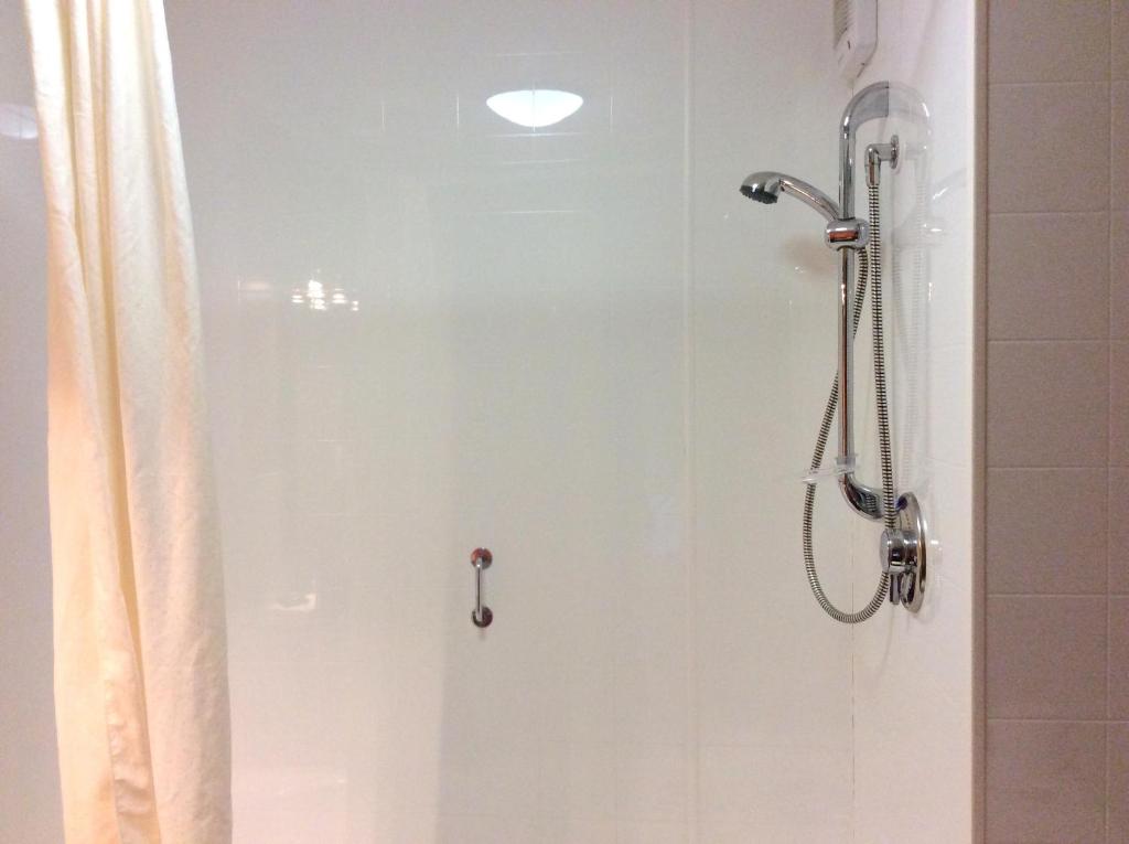 Fiordland Hotel - Resim 15