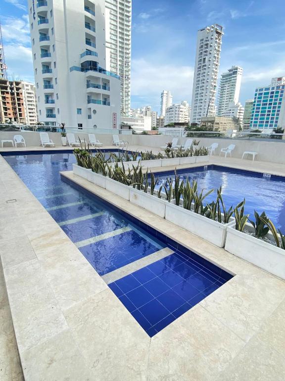 Bazén v ubytování Alojamientos Cartagena Edificio Los Delfines nebo v jeho okolí