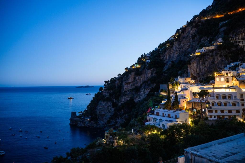 Gianlica Suites Positano photo