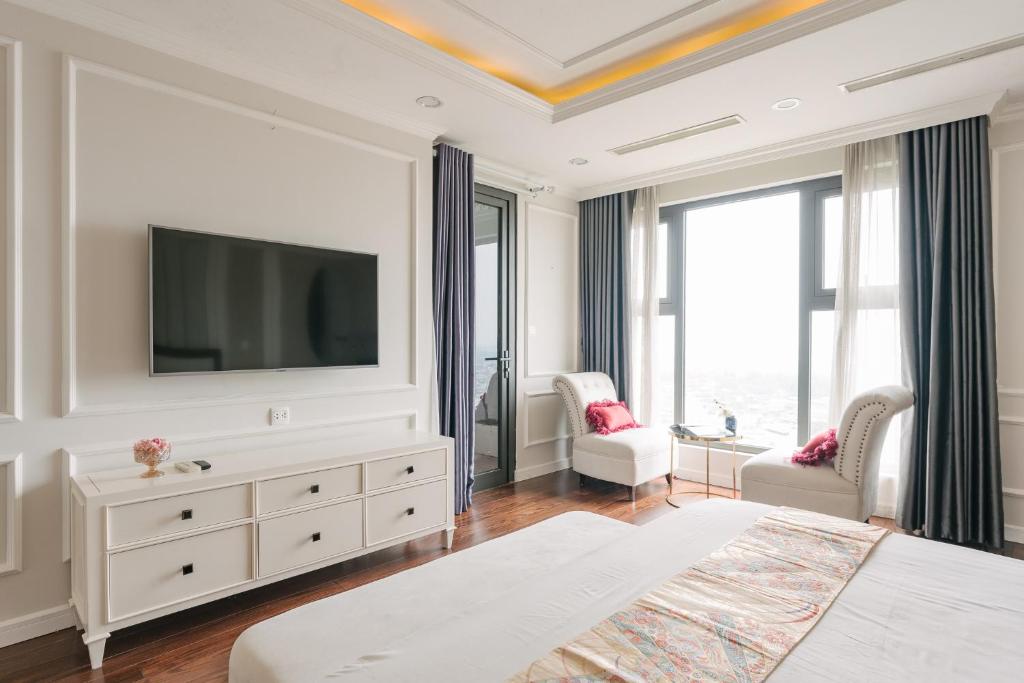 D'LEROI SOLEIL- TAY HO- NEAR WESTLAKE IN HA Noi - Квартира с тремя спальнями