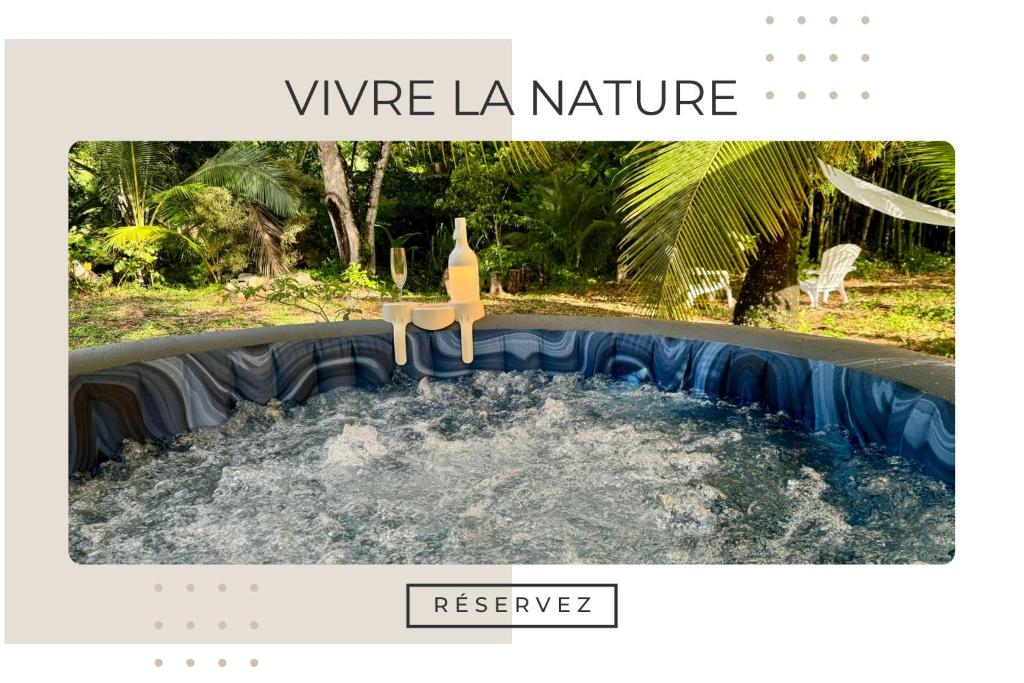 Fotografie z fotogalerie ubytování Nuit insolite dans une bulle avec spa privatif en Martinique! v destinaci Rivière-Salée