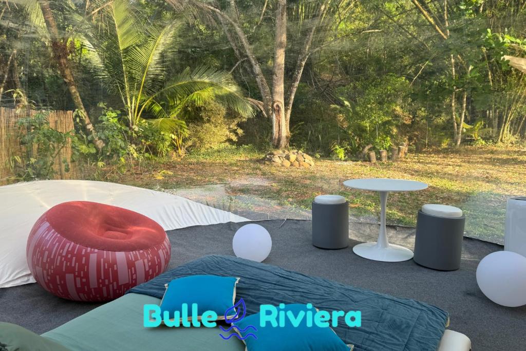 Zahrada ubytování Nuit insolite dans une bulle avec spa privatif en Martinique!