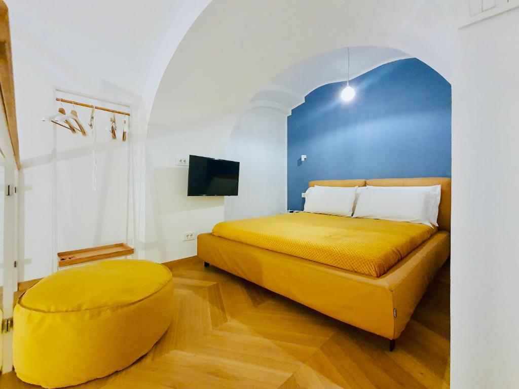 Romantic Studio in the Heart of Budapest 1052 Budapest, Október 6. u. 3 kép - 1