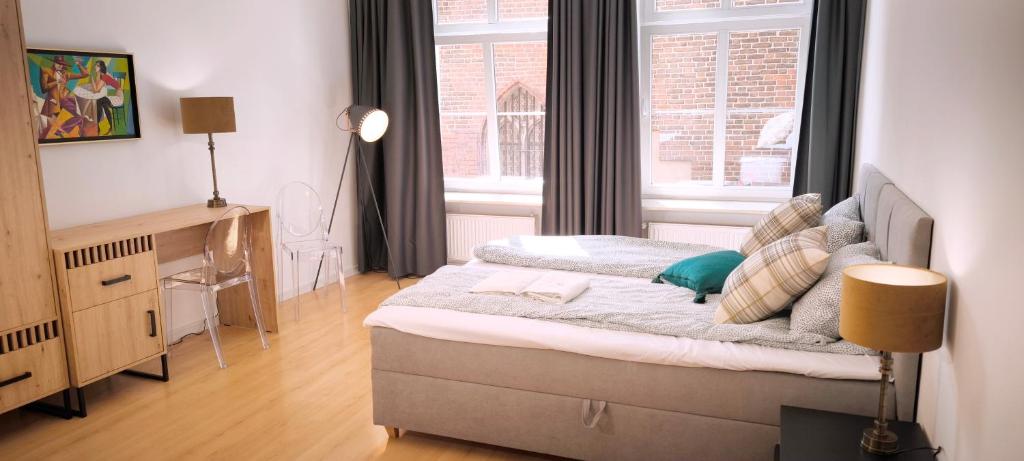 Central Apartments Bazaar - 1