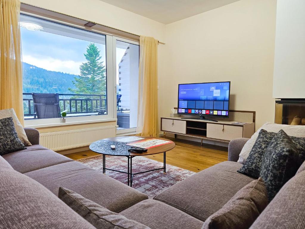 Walk In Kadic Apartman Kadic Bjelasnica - Free Private Garage Parking, Bjelašnica ...