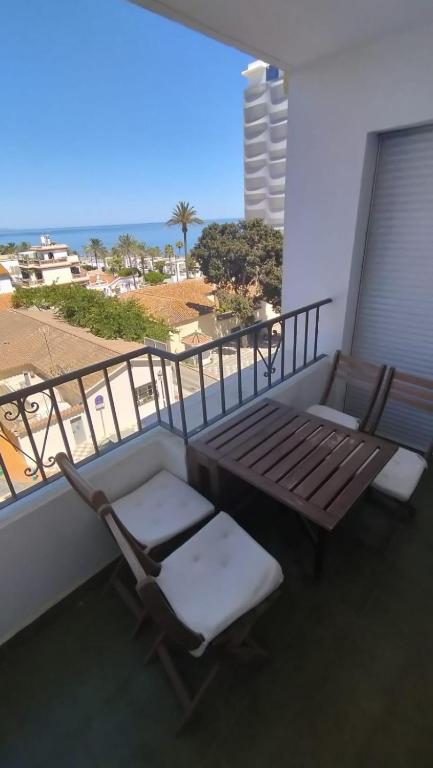CLB Estepona Apartament