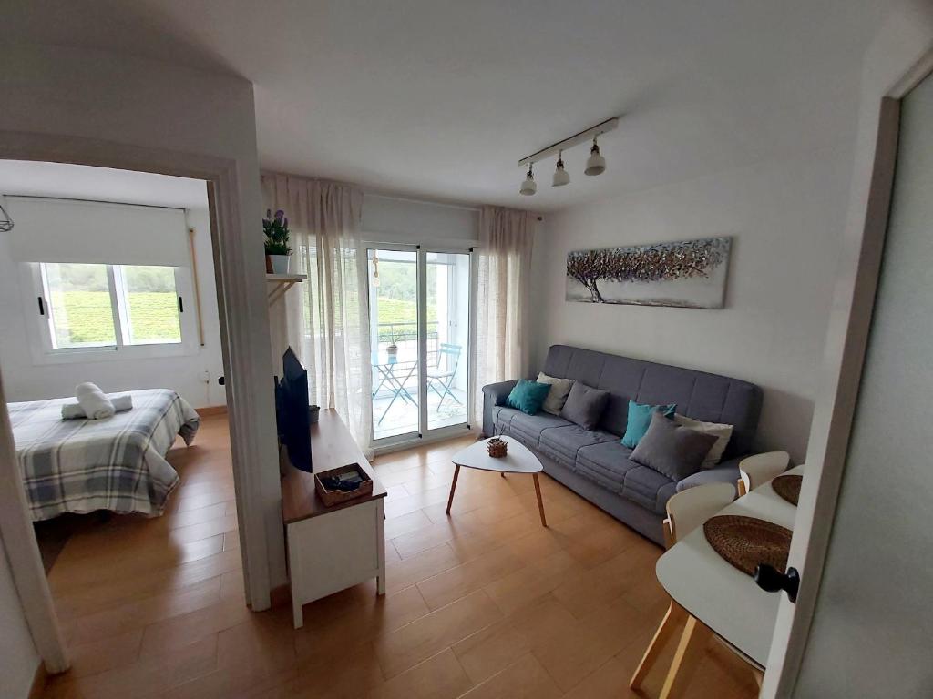 Posezení v ubytování Apartamento a 300 mts de la playa, 25 minutos de Port Aventura y 50 de Barcelona