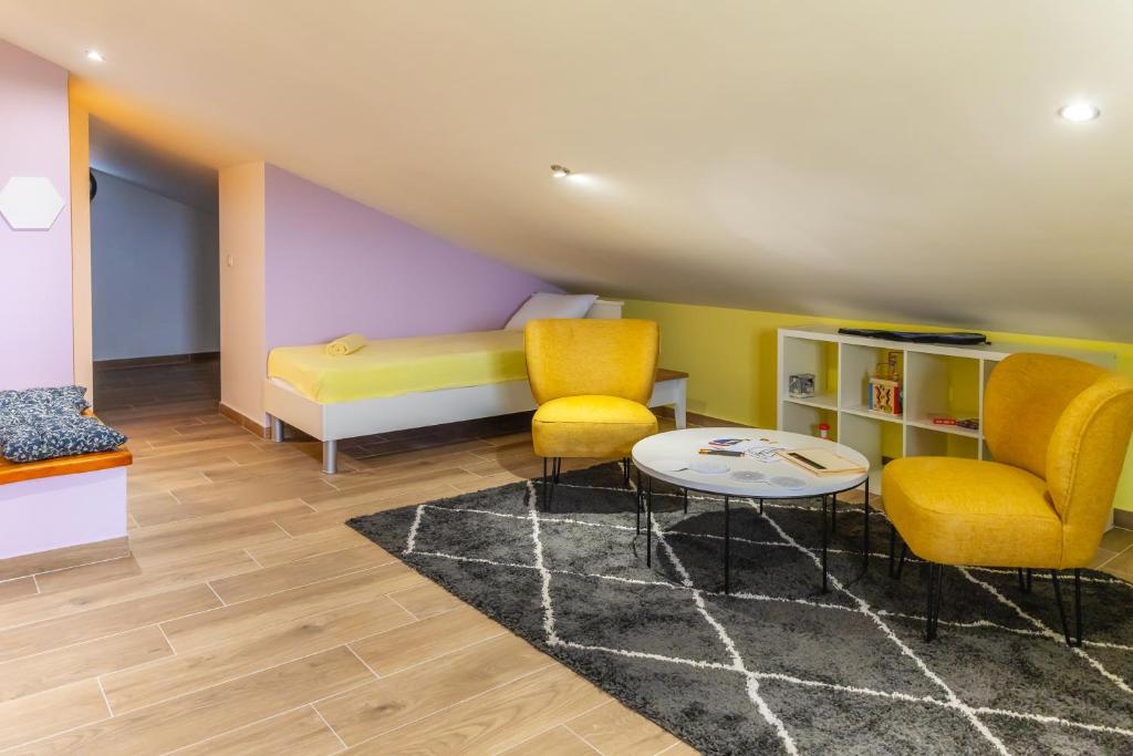 Posezení v ubytování Holiday Home Prevolt
