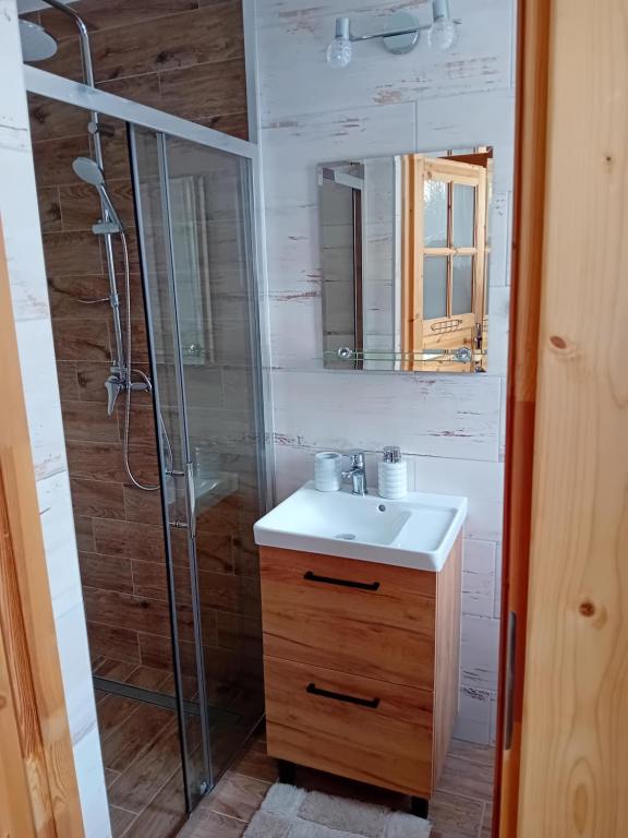 SZUMI LAS - Chambre Lits Jumeaux Avec Salle De Bains Privative
