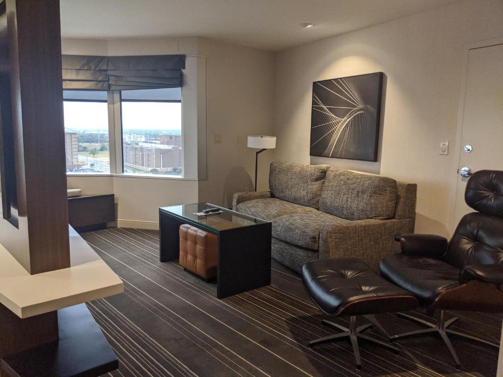 Hyatt Regency Dallas - 