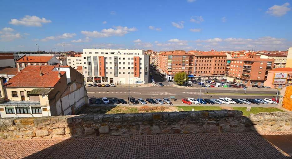 Apartamentos La Muralla - 2