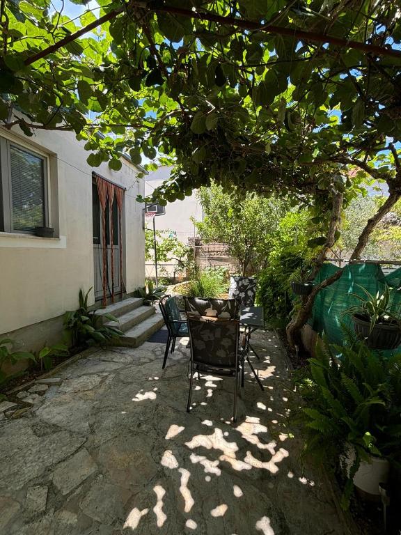 Fotografia z galérie ubytovania Apartmani Dalmacija v destinácii Biograd na Moru