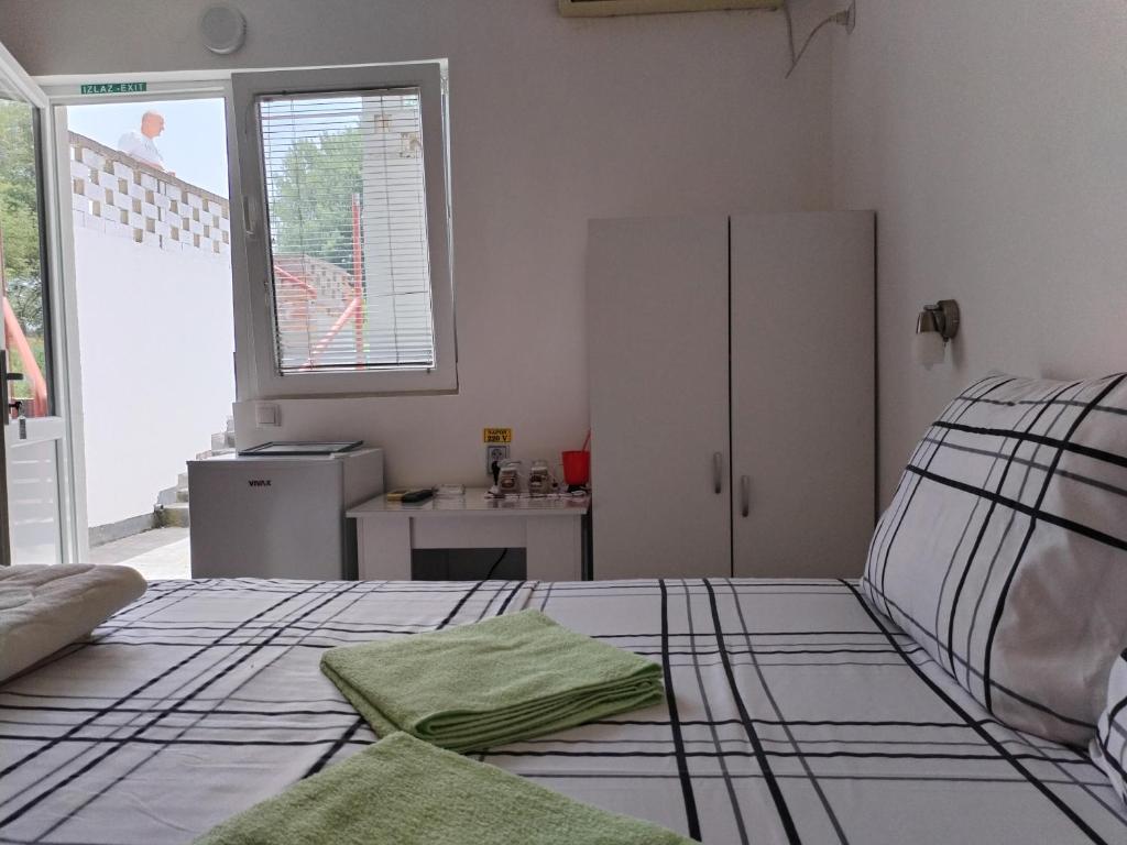 Bankers Guest House - Double Or Twin Room With Private Bathroom