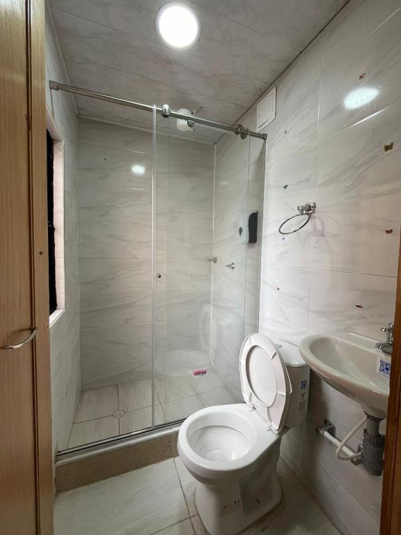 Koupelna v ubytování HOTEL BS
