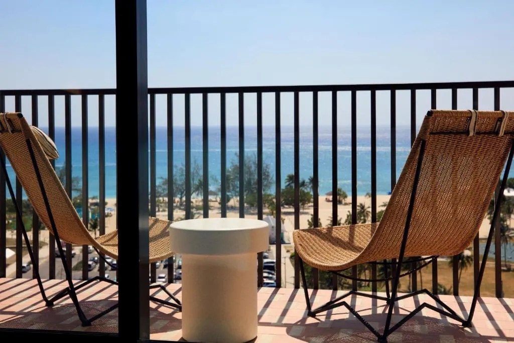 Premium King Room with Ocean View