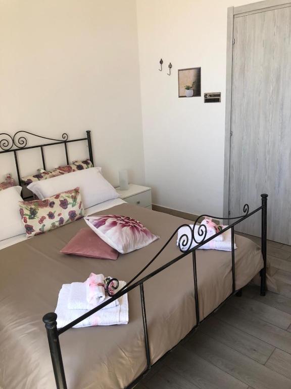 Postel nebo postele na pokoji v ubytování DAREB HOME vista mare
