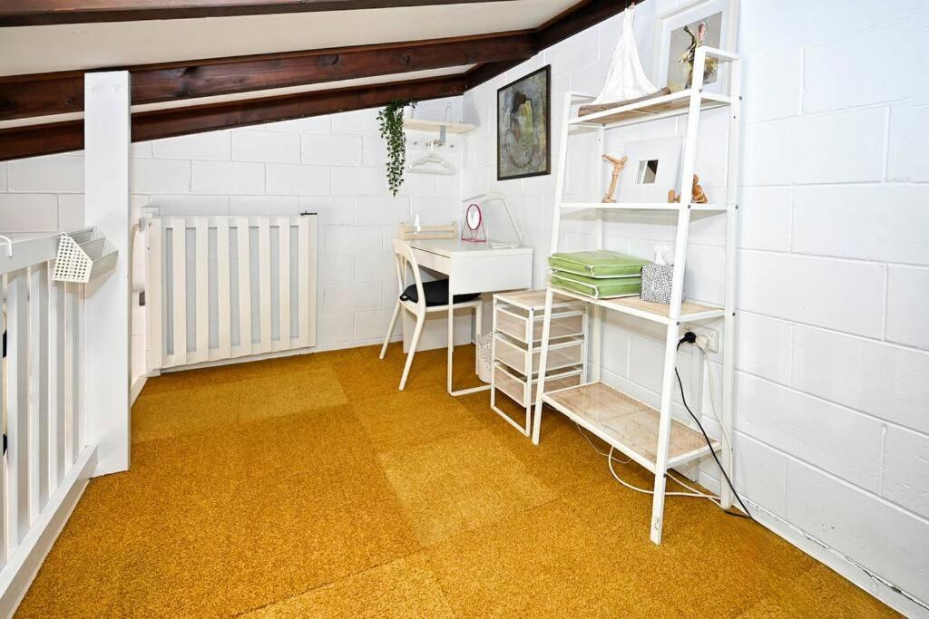 Fotografie z fotogalerie ubytování Beachfront 1BR, Loft - Surf, Cafe, Relax v destinaci Marcoola