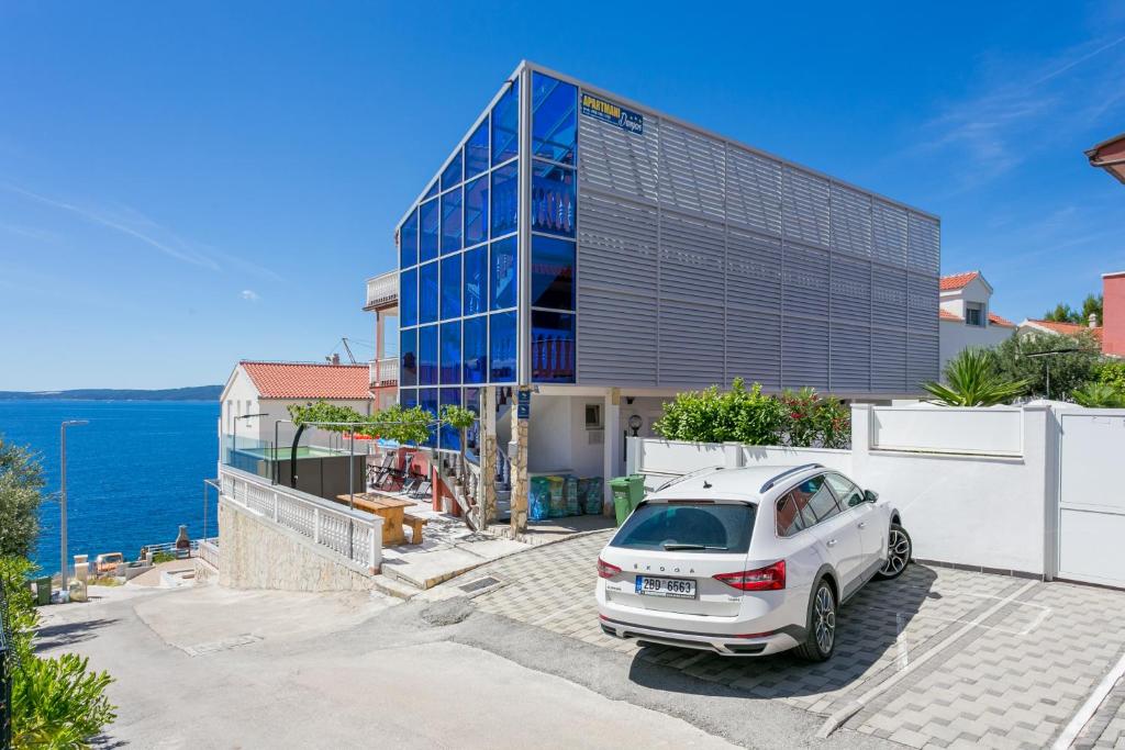 Výhľad na more alebo výhľad na more priamo z apartmánu