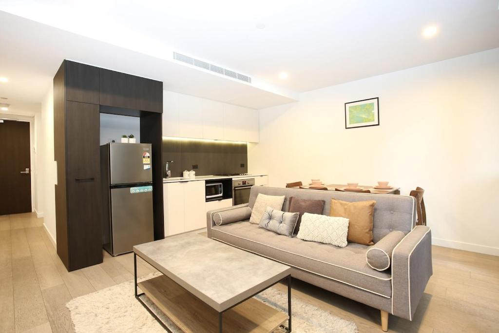 District Apartments - Central 1BR South Yarra Lux
