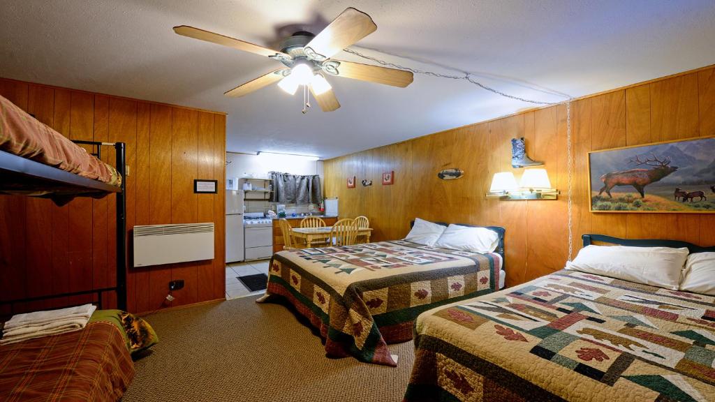 En eller flere senge i et værelse på Arrowhead 17