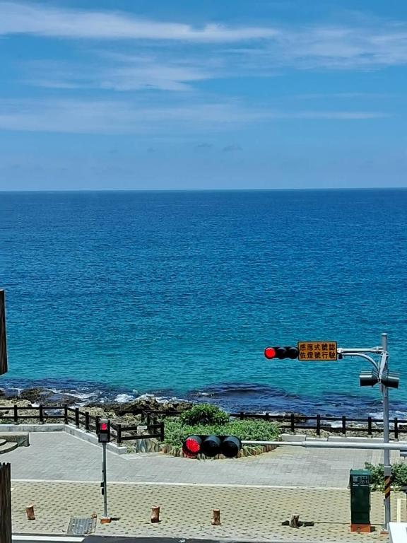 看海民宿評價、海景房體驗、舒適住宿與親子友善 – 船帆石溫馨旅宿 - 照片 3