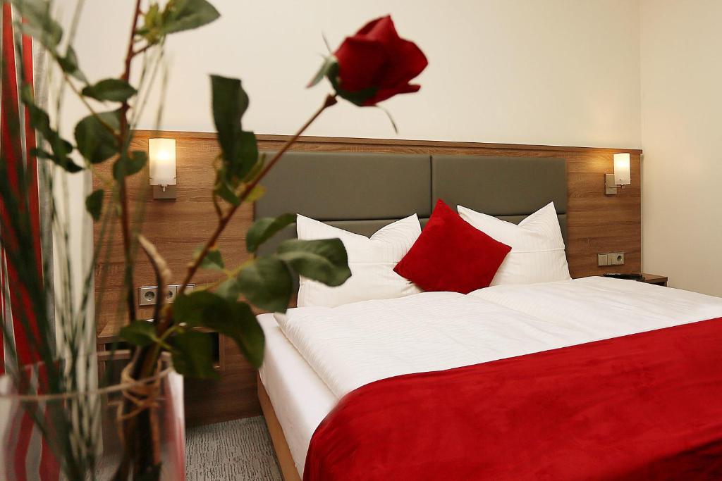 Naam Hotel & Apartments Frankfurt City-Messe Airport - Resim 37