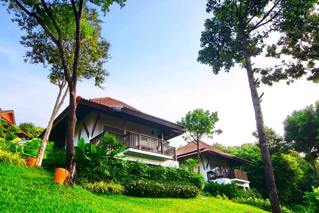 Bakantiang Resort - 2