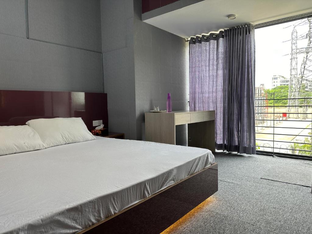 GreyRooms photo