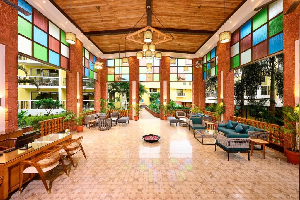 Posezení v ubytování Sea Breeze Sarovar Portico Varca Goa