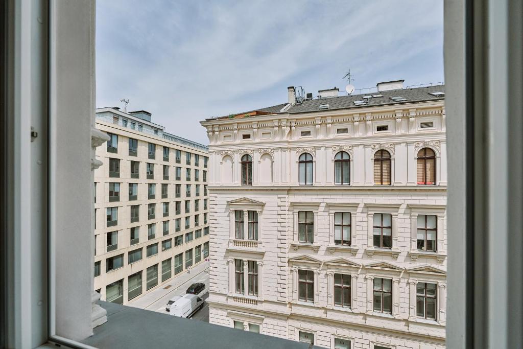 Budova, v ktorej sa hotel nachádza