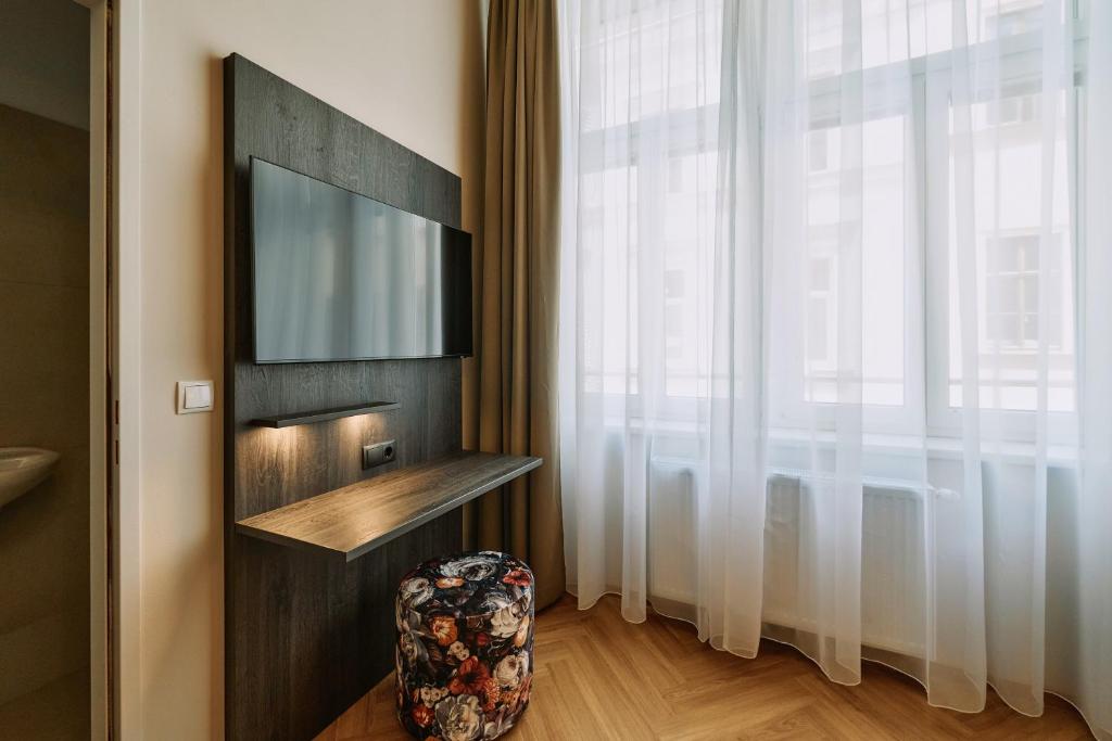 Urban Rooms Rathaus - Self Check-In - Resim 3