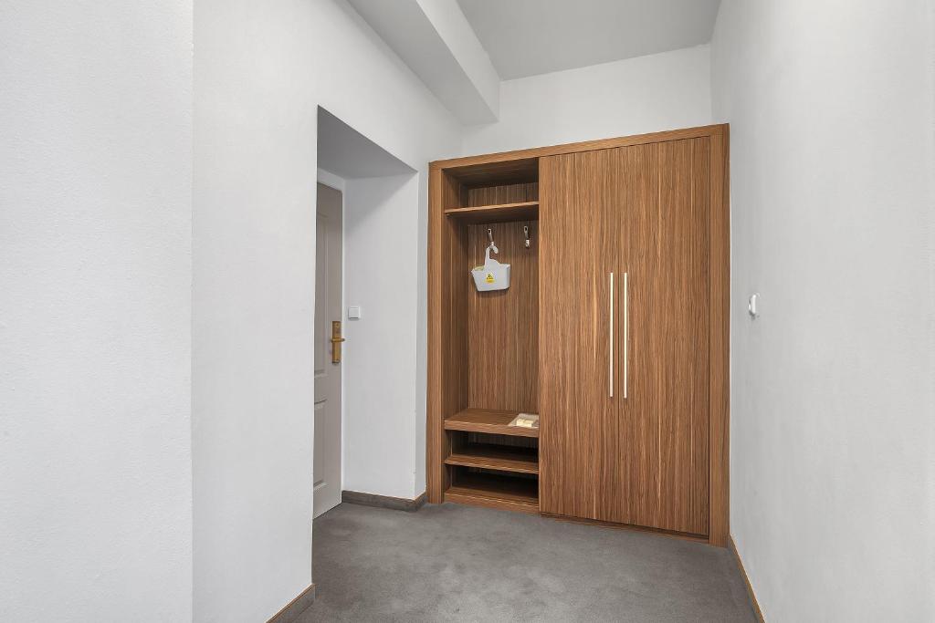 Hotel Nelly Kellys - 9