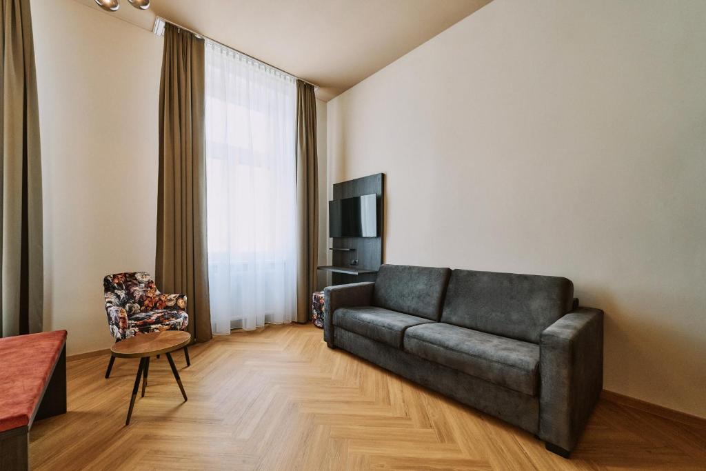 Urban Rooms Rathaus - Self Check-In - Resim 27