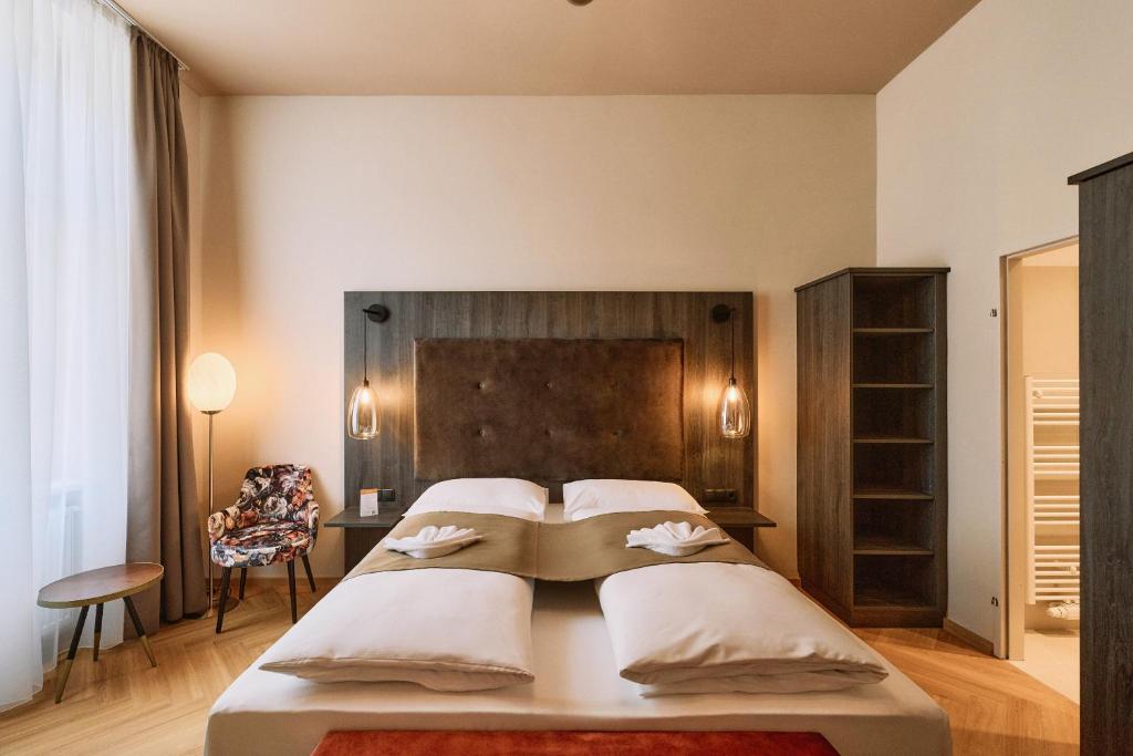 Urban Rooms Rathaus - Self Check-In - Resim 33