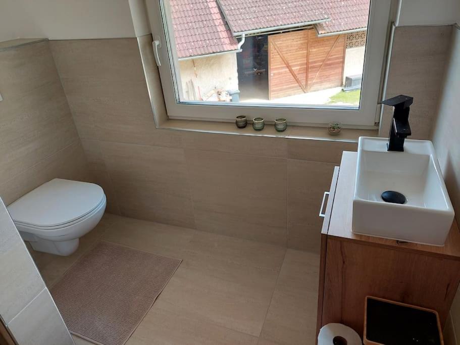 Koupelna v ubytování Großes Appartement mit 2 Schlafzimmer für 4 Personen