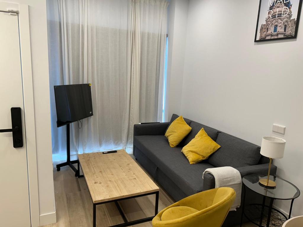 AZCA-Bernabéu Apartments - 4