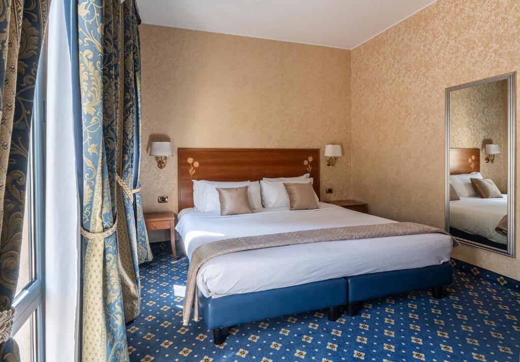 Boutique Hotel Dieci - Resim 43