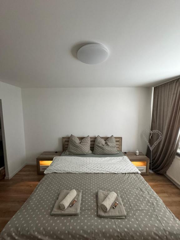 Postel nebo postele na pokoji v ubytování Modern Central Apartment
