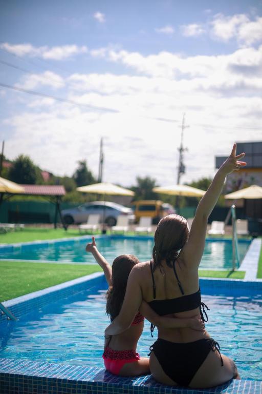 Bazén v ubytování Aqua Hotel nebo v jeho okolí