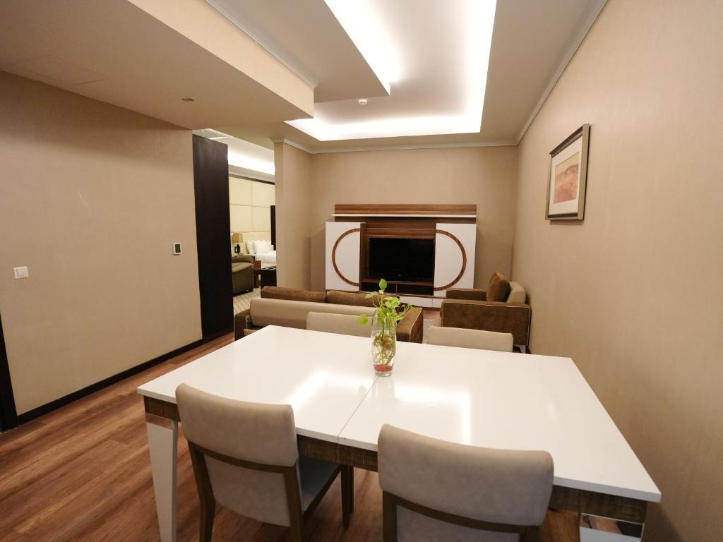 Canyon Hotel Erbil - Executive Suite