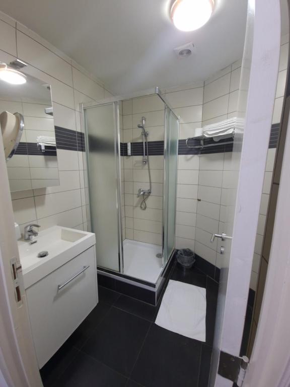 SKY APART HOTEL - Hotel EUROCAP - Resim 3