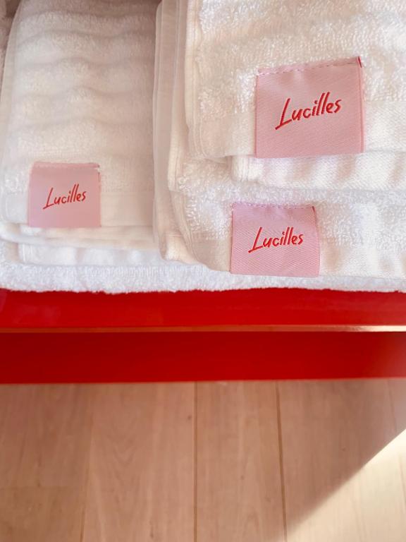 Postel nebo postele na pokoji v ubytování Lucilles