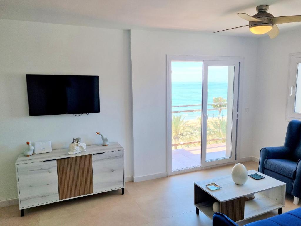 Barbados Beach and Pool Apartment