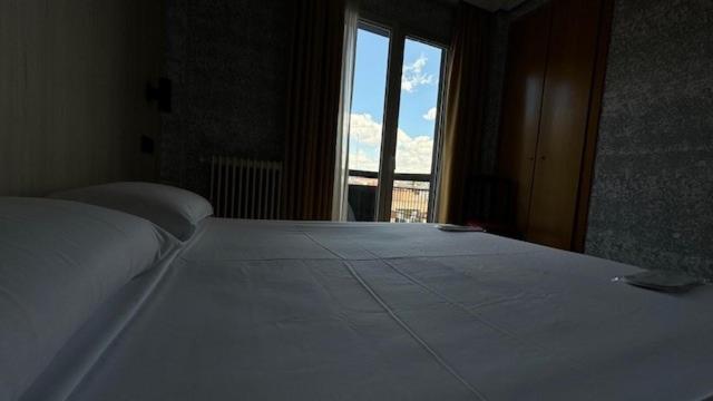 Hotel Madrid Río - Resim 12