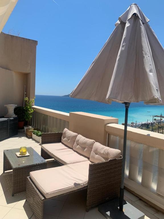 Fotografia z galérie ubytovania Penthouse panoramic and sea front view in Cannes v Cannes