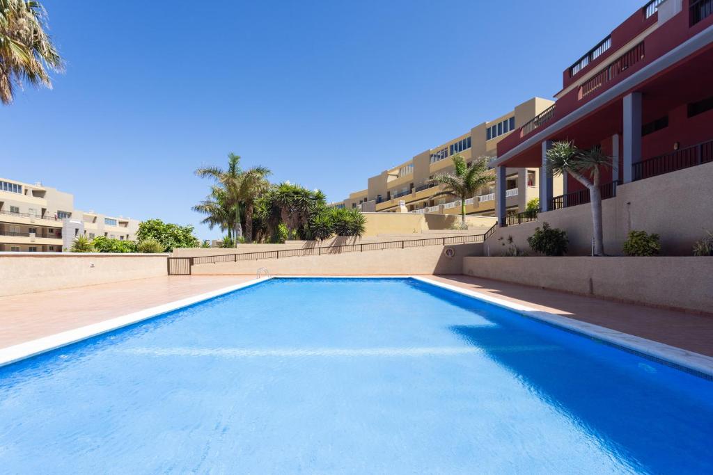 Home2Book Sunny Getaway, El Médano Terrace & Pool
