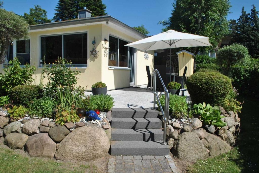 Jardí fora de Ferienhaus Schlenker