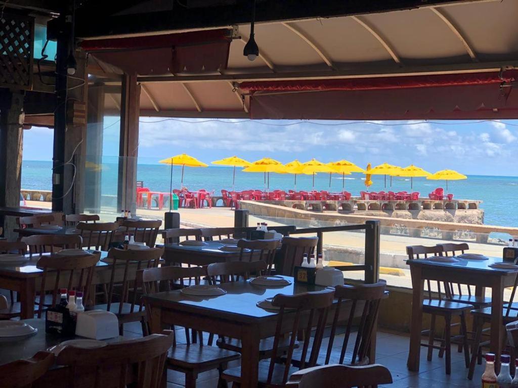 Um restaurante ou outro lugar para comer em Olinda Pousada