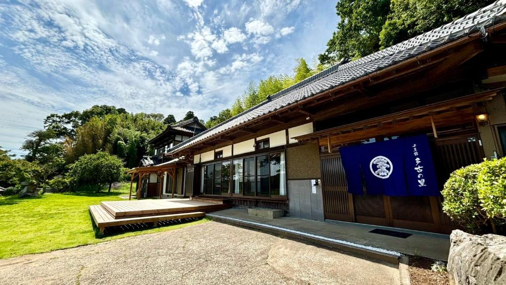 Zahrada ubytování 多古の里 l 300平米超の古民家を一棟贅沢貸切 l BBQ ドッグラン